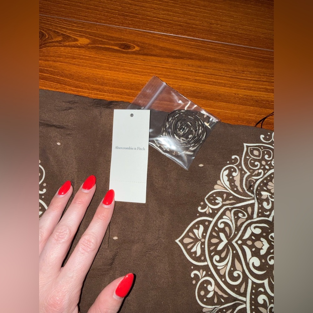 Abercrombie & Fitch Brown Dress with White Pattern - Picture 7 of 9